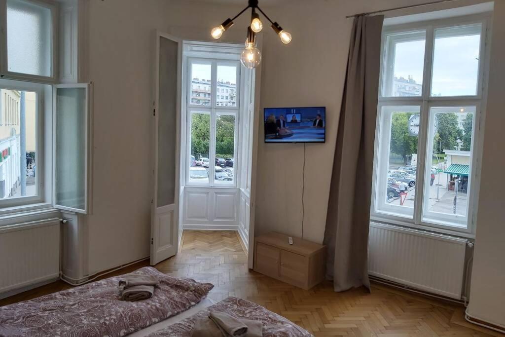 Lovely New 2 Bedroom Near Hannovamarkt Wien Exteriör bild