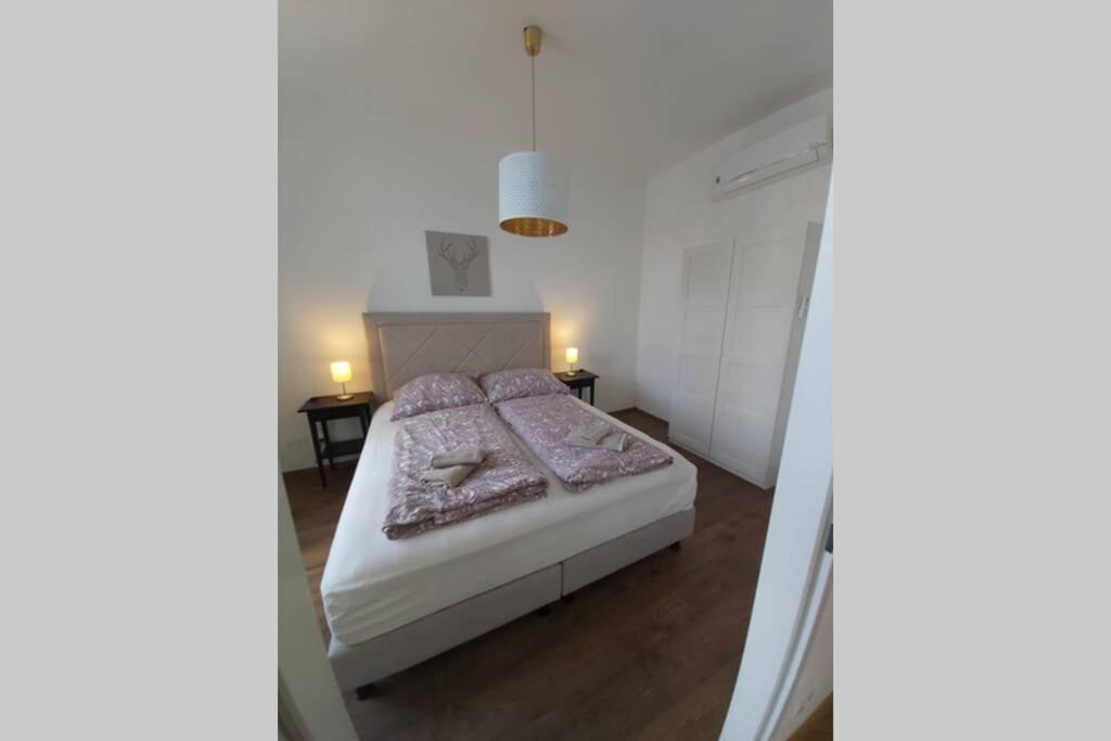 Lovely New 2 Bedroom Near Hannovamarkt Wien Exteriör bild